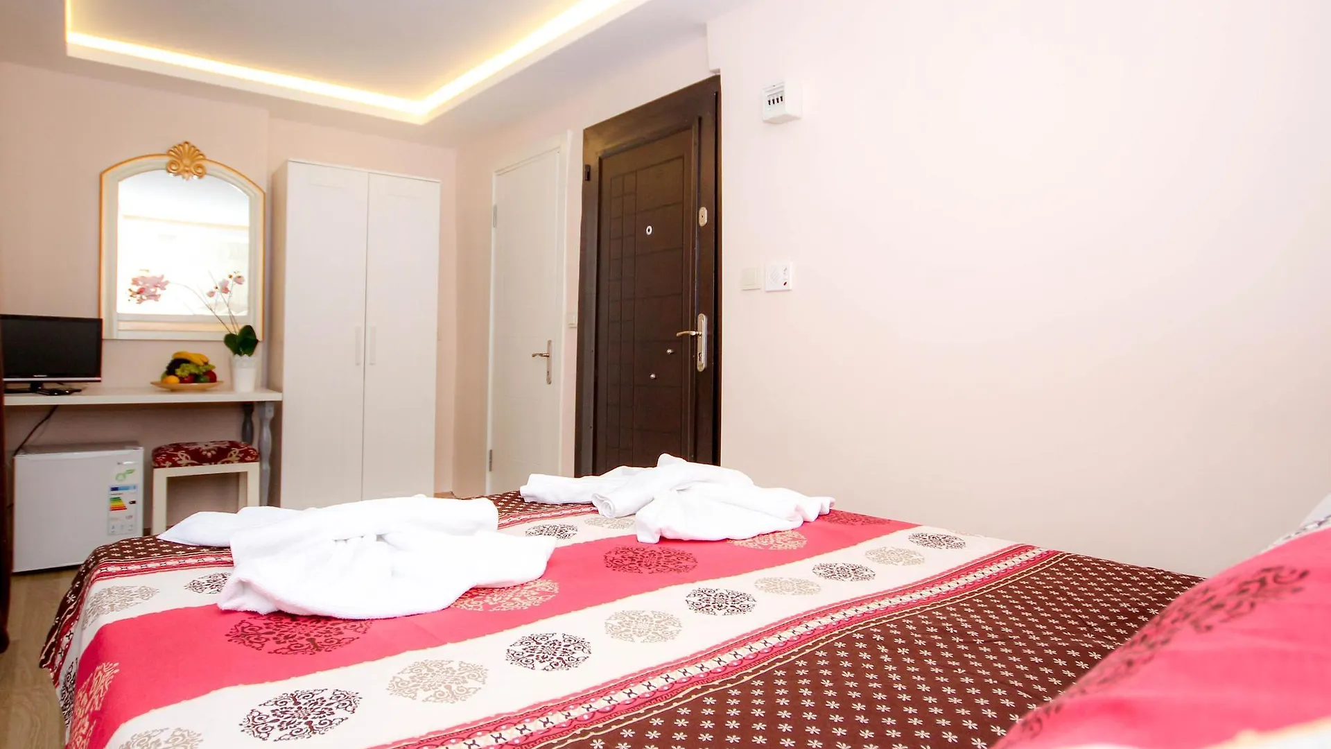 Mini House Hotel Istanbul 2*,